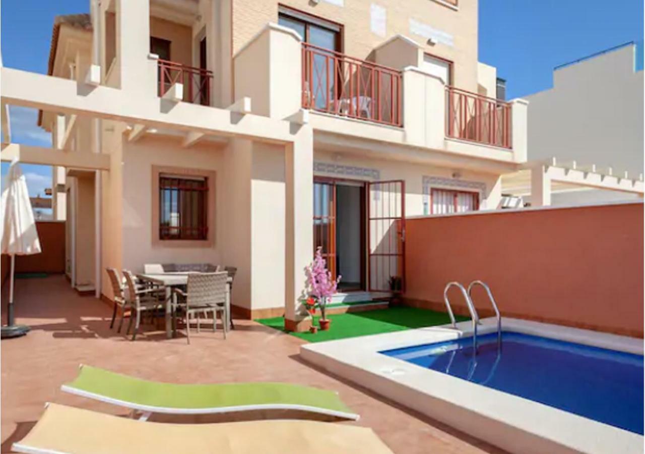 Flagship Private Villa 마자론 외부 사진